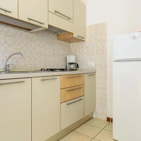 Locazione Turistica Rubin - Lig271 Apartamento *